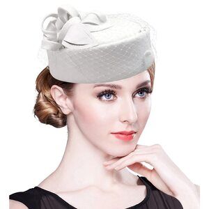 9851 British Vintage Wool Felt Pillbox Hat Ladies Church Derby Winter